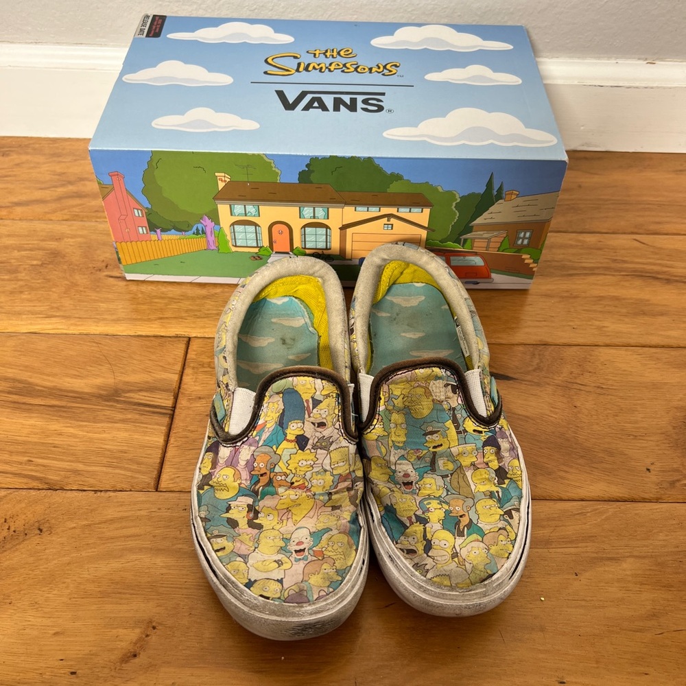 Kids Vans X The Simpsons Slip On Shoes size 4.5